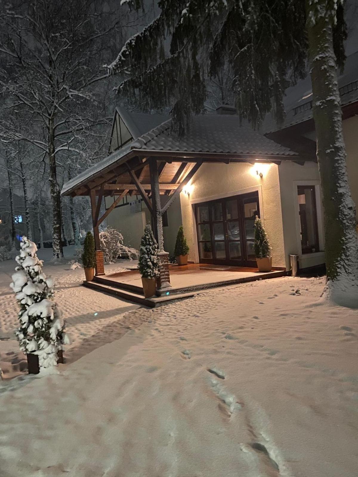 Hotel Restauracja Cztery Pory Roku Orneta Dış mekan fotoğraf