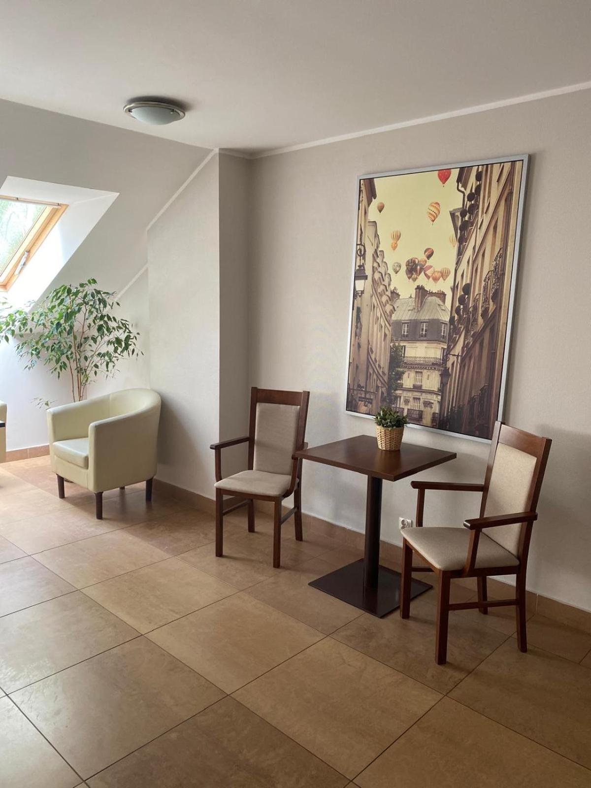 Hotel Restauracja Cztery Pory Roku Orneta Dış mekan fotoğraf