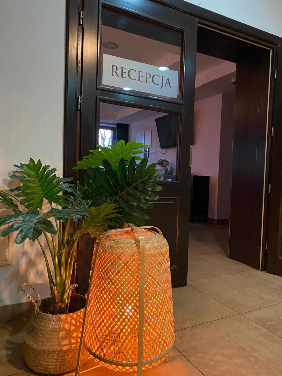 Hotel Restauracja Cztery Pory Roku Orneta Dış mekan fotoğraf